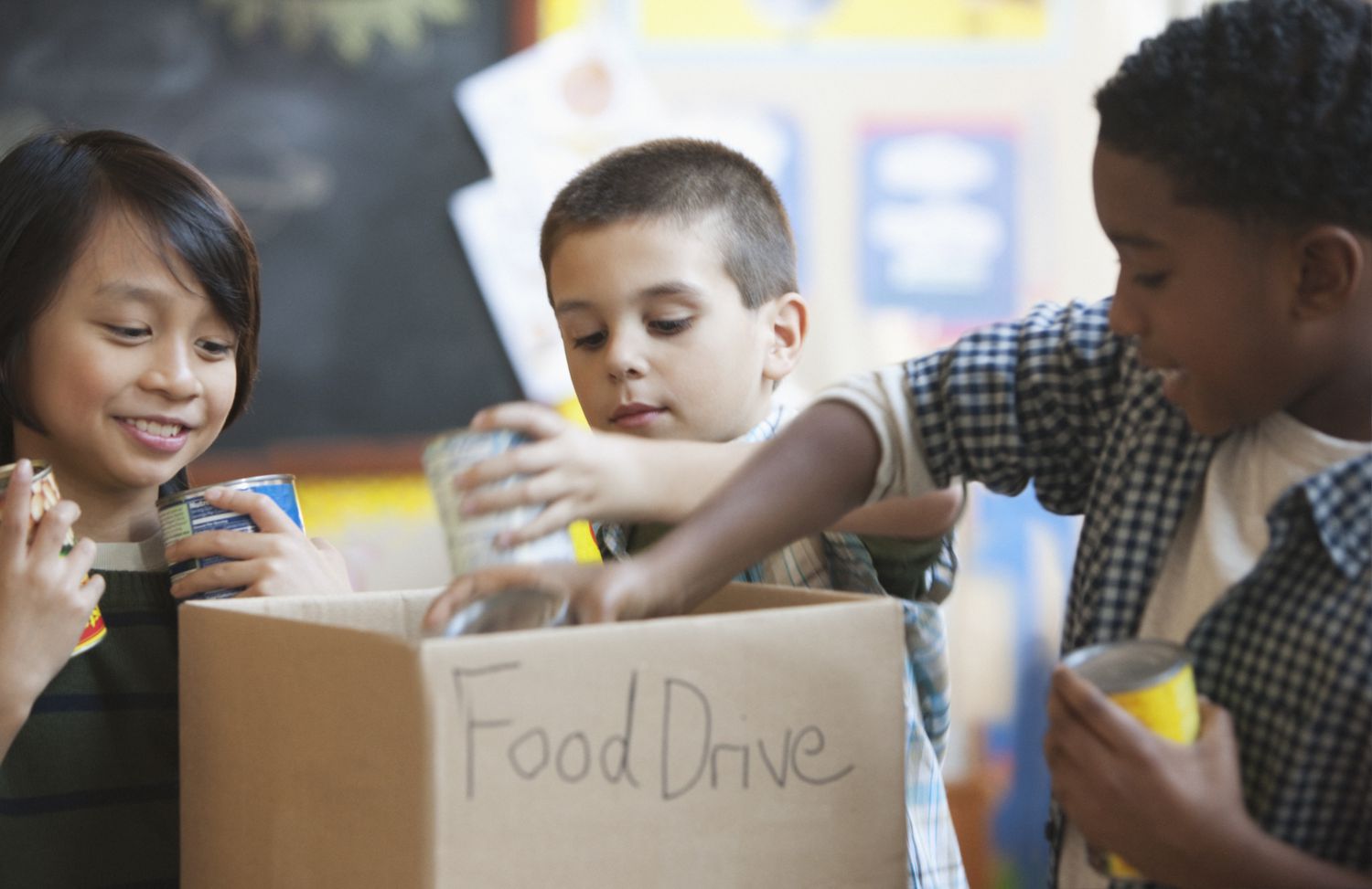 ideias de voluntariado para crianças - arrecadação de alimentos