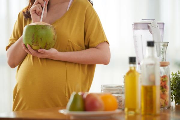 Você pode comer coco durante a gravidez?  - Posso comer coco durante a gravidez?