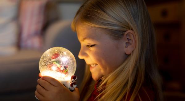 Artesanato de Natal Fácil para Crianças - Bola de Natal 